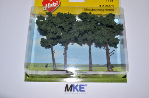Artikel Bild: HEKI H0 1151 große Kiefern 4 Stück Bäume Baumset