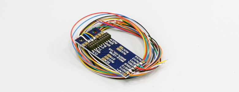 Artikel Bild: ESU 51958 PluX22 Adapterplatine mit Kabel für 9 Ausgänge
